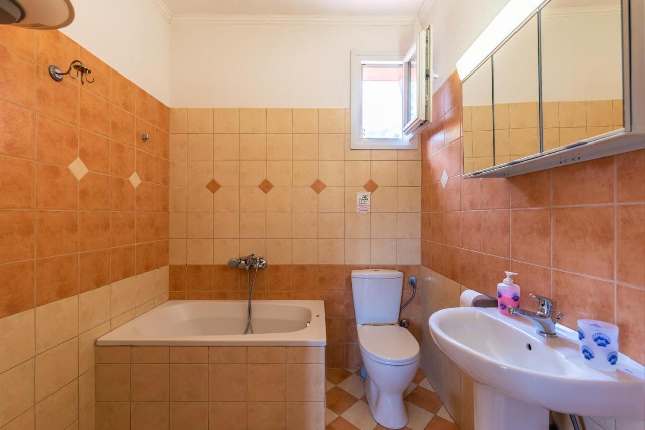 Demmy'S Apartment Potamia  Экстерьер фото